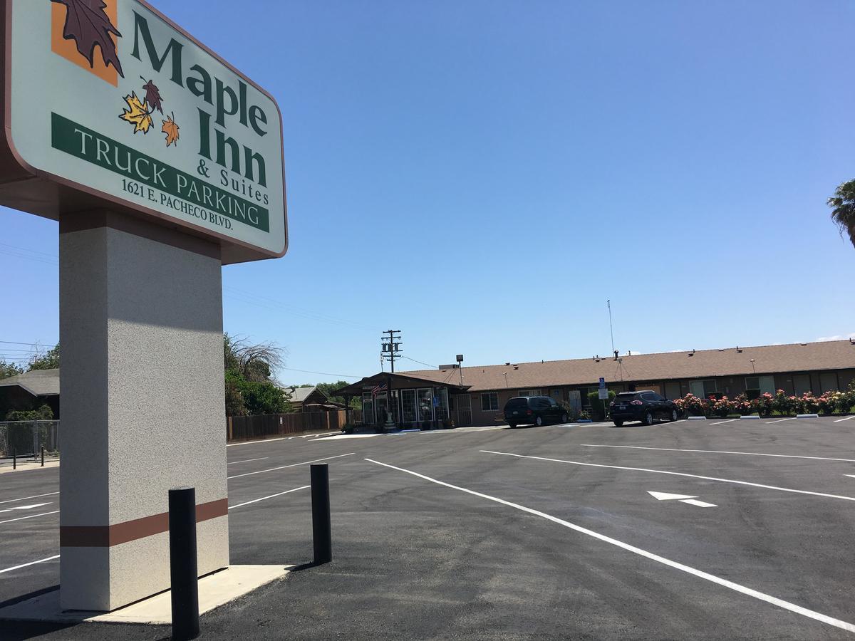 Maple Inn And Suites Los Banos Eksteriør bilde